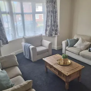https://lovely-residential-home-2-bed-apartments.cambridgehotelsuk.com