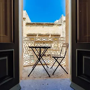Collection - Republica , Valletta Malta